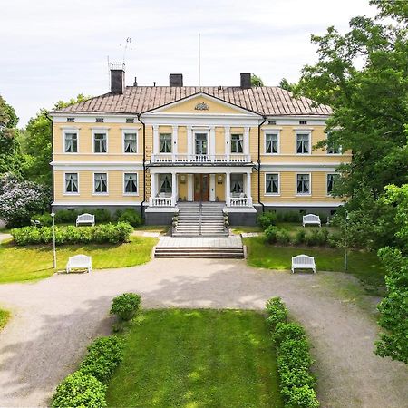 Sannasin Kartano Hotel Exterior photo